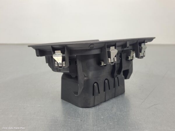2021 RENAULT MASTER Trim Panel