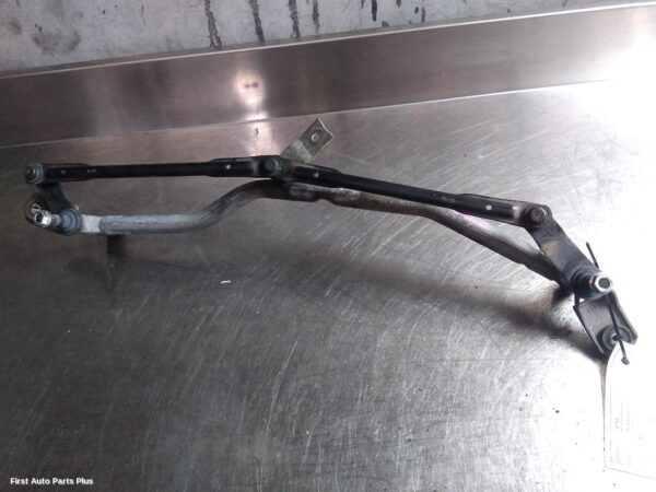 2015 MAZDA BT50 Wiper Linkage