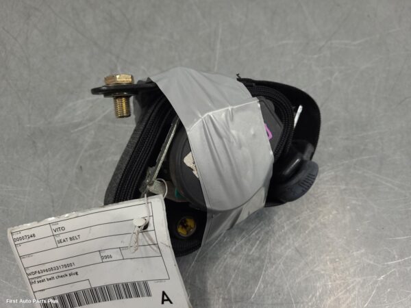 2006 MERCEDES VITO Seatbelt/Stalk