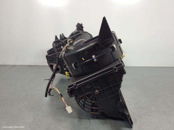 2017 FORD EVEREST Heater Core/Box