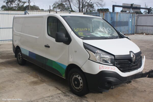 2019 RENAULT TRAFIC Instrument Cluster