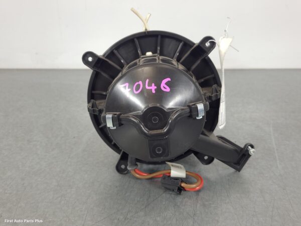 2016 MERCEDES VITO Heater Fan Motor