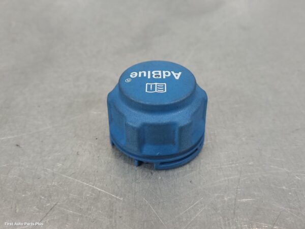 2019 MERCEDES VITO Fuel Door / Filler