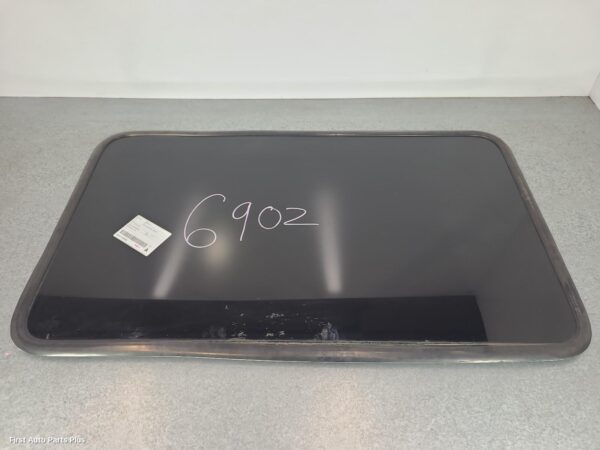 2005 MERCEDES SPRINTER Right Rear Door Window
