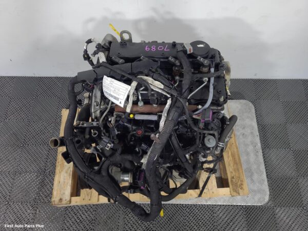 2013 FORD TRANSIT Engine