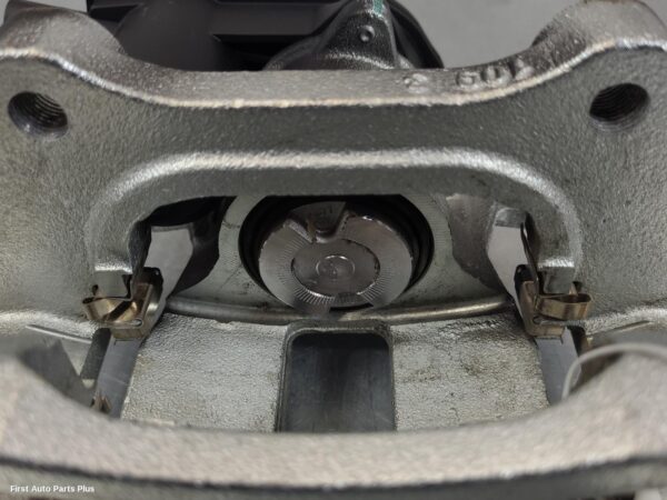 2024 LDV T60 Caliper