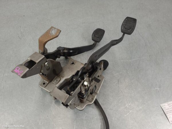 2014 FORD TRANSIT CUSTOM Pedal Assembly