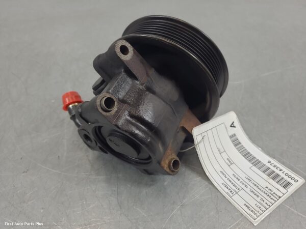2005 FORD TRANSIT Steering Pump