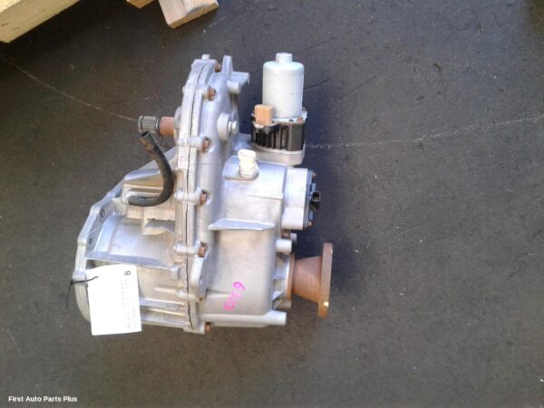 2011 VOLKSWAGEN AMAROK Transfer Case