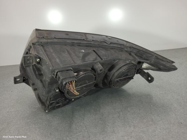 2012 VOLKSWAGEN CRAFTER Left Headlamp