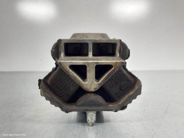 2020 MERCEDES SPRINTER Mount