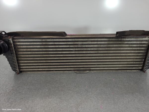 2012 MERCEDES VIANO Intercooler