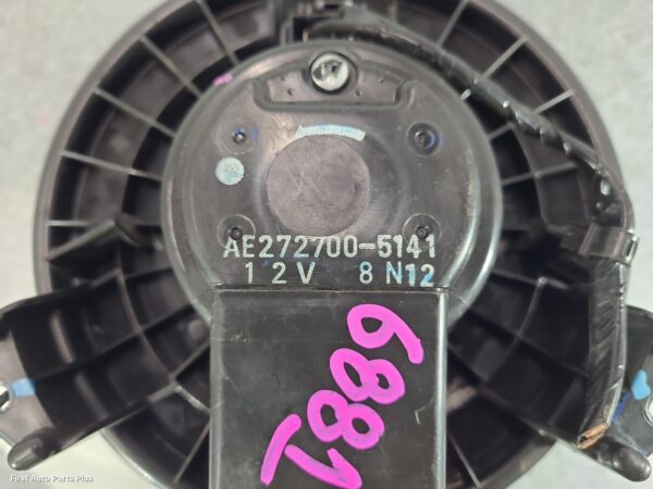 2012 TOYOTA HILUX Heater Fan Motor