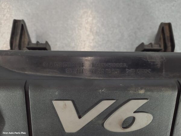 2013 MERCEDES VIANO Air Cleaner/Box