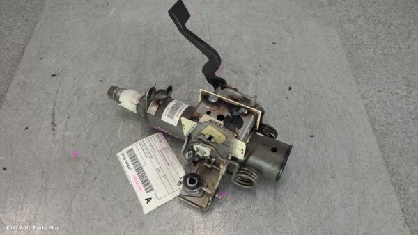 2009 MERCEDES VITO Steering Column