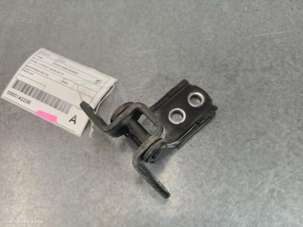 2008 TOYOTA HILUX Door Hinge/Runner