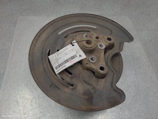 2013 RENAULT TRAFIC Right Rear Hub Assembly