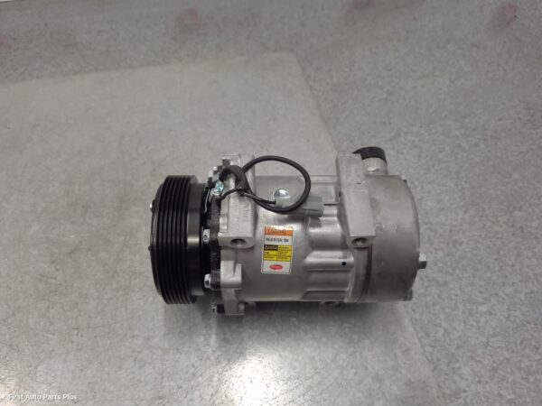 2010 MERCEDES SPRINTER A/C Compressor