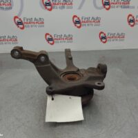 2013 RENAULT TRAFIC Right Front Hub Assembly