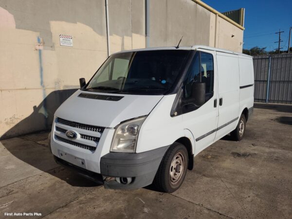 2013 FORD TRANSIT Door/Tailgate Seal