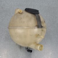 2010 MERCEDES VITO Overflow Bottle