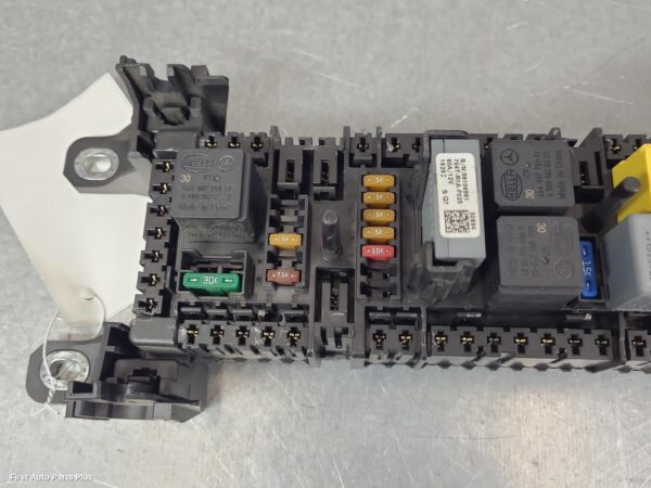 2019 MERCEDES VITO Fuse Box