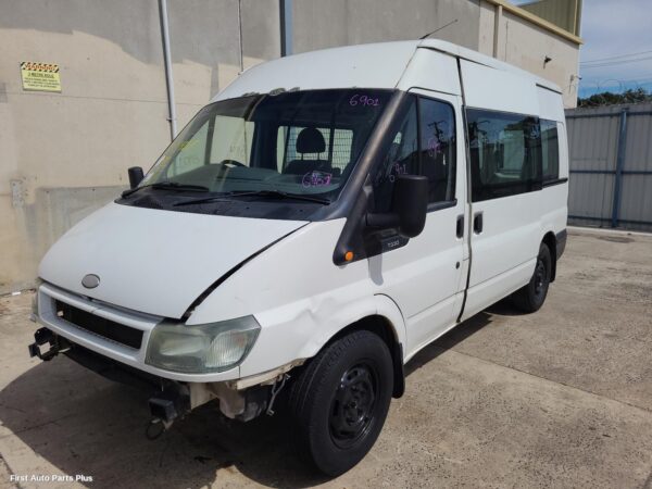 2003 FORD TRANSIT Radiator