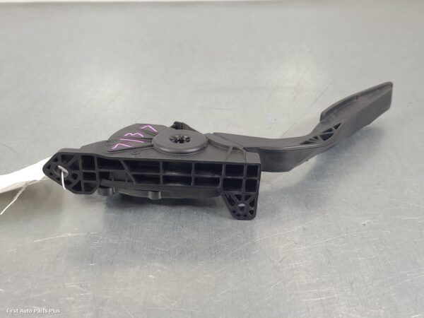 2019 HOLDEN COLORADO Pedal Assembly
