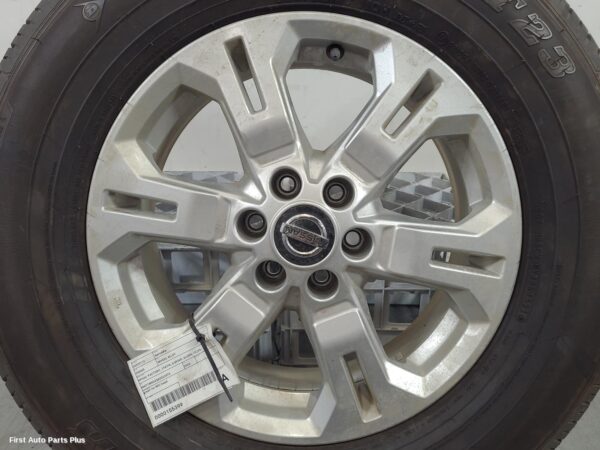 2023 NISSAN NAVARA Wheel Mag