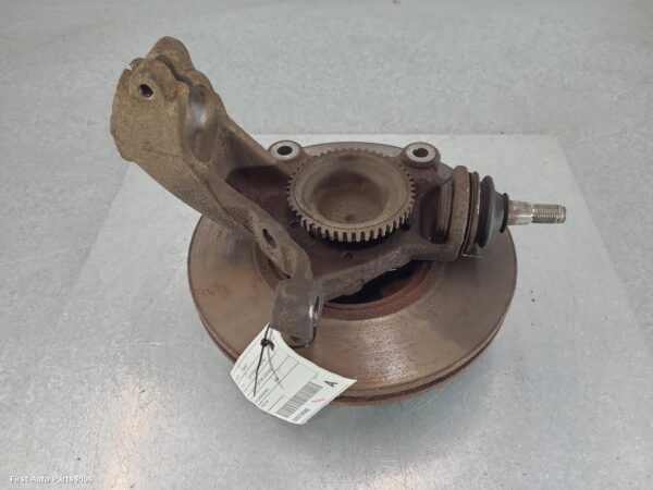 2004 FORD TRANSIT Left Front Hub Assembly