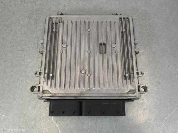 2010 MERCEDES VITO Ecu