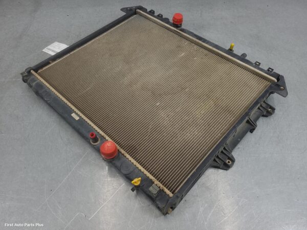 2012 TOYOTA HILUX Radiator