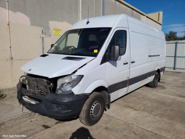 2014 MERCEDES SPRINTER Courtesy Light
