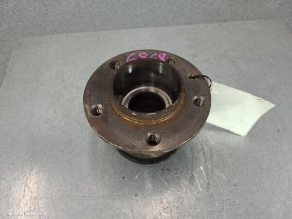 2013 RENAULT MASTER Left Rear Hub Assembly