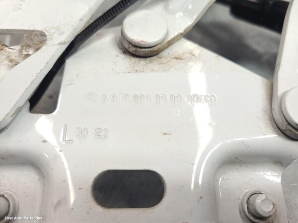 2023 MERCEDES SPRINTER Bonnet Hinge/Strut