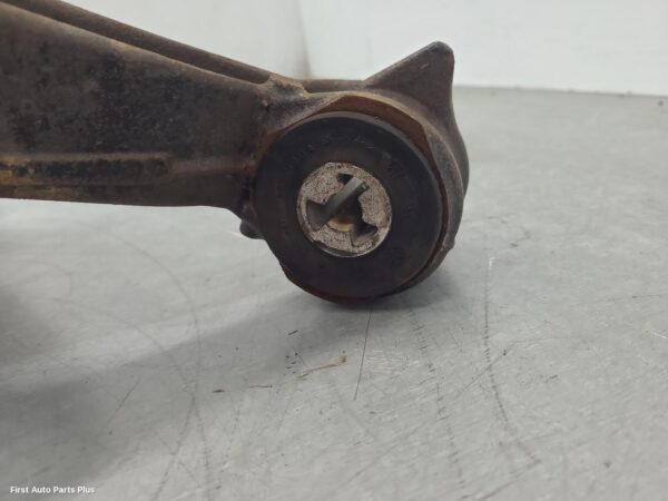 2021 VOLKSWAGEN TRANSPORTER Right Rear Trailing Arm