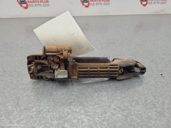 2010 TOYOTA HILUX Door Handle