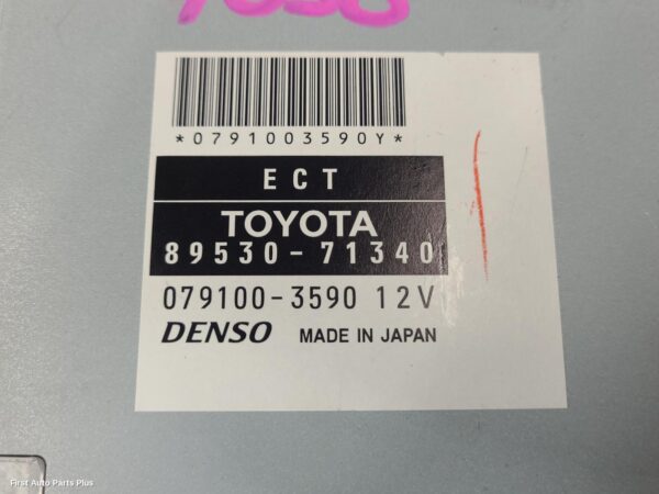 2010 TOYOTA HILUX Ecu