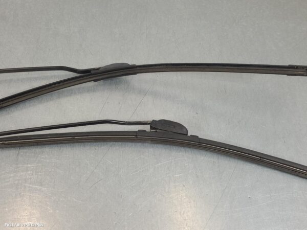 2012 FORD TRANSIT Wiper Arm