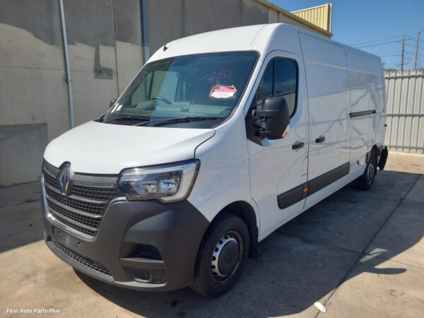 2023 RENAULT MASTER Horn
