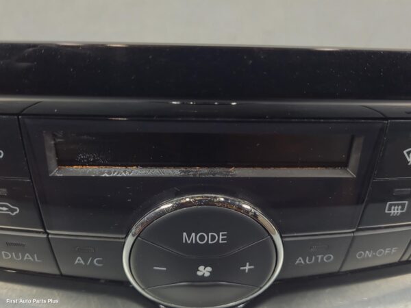 2016 NISSAN NAVARA Heater/Ac Controls