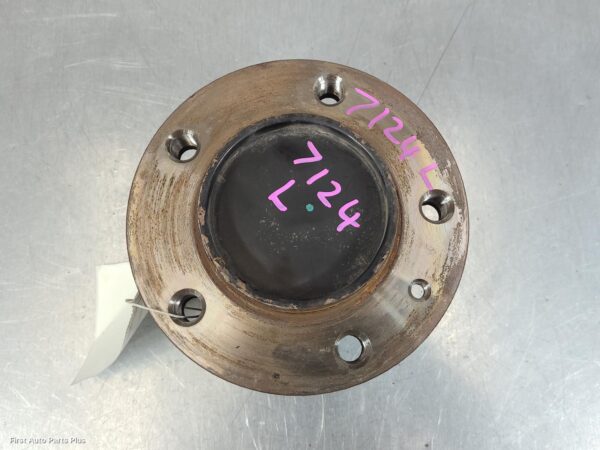 2016 RENAULT MASTER Left Rear Hub Assembly