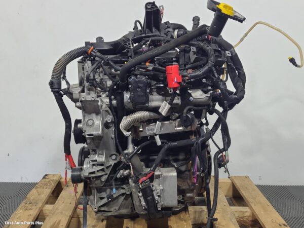 2017 RENAULT MASTER Engine
