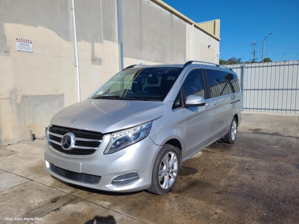 2016 MERCEDES VITO Radio/Cd/Dvd/Sat/Tv