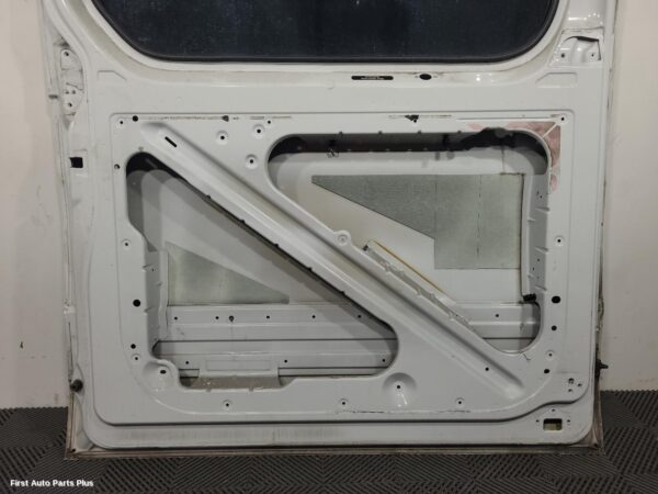 2020 MERCEDES SPRINTER Left Rear Door/Sliding
