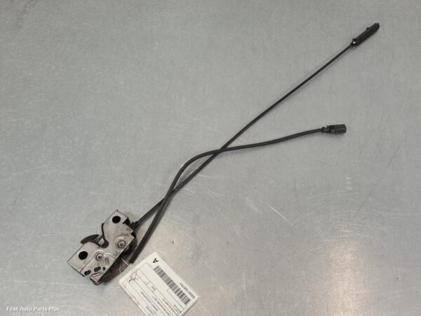 2020 VOLKSWAGEN CRAFTER Bonnet Lock/Support