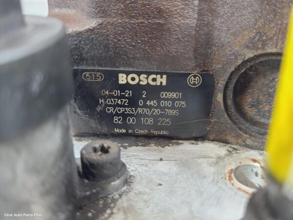 2005 RENAULT TRAFIC Injector Pump