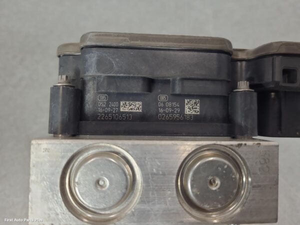 2017 MERCEDES VITO Abs Pump/Modulator
