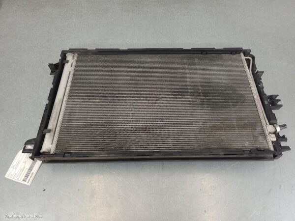 2021 MERCEDES VITO A/C Condenser