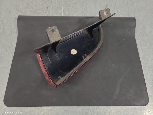 2006 MERCEDES VIANO Left Taillight